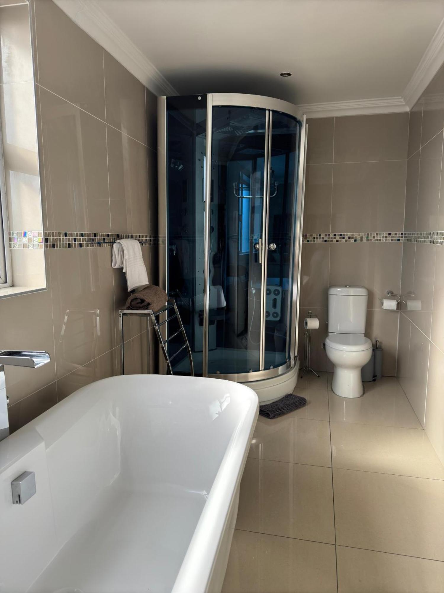 Beth El Guesthouse Brackenfell Kültér fotó
