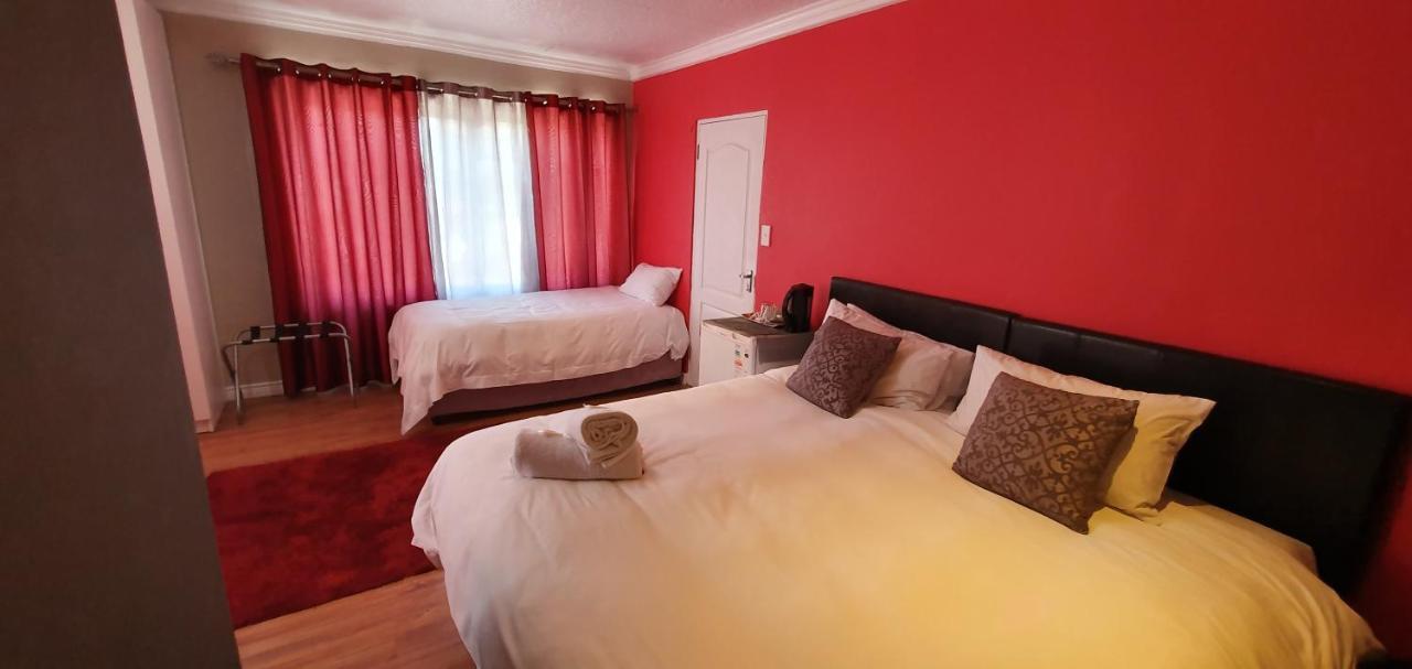 Beth El Guesthouse Brackenfell Kültér fotó